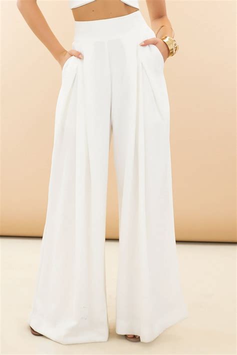Женские белые широкие брюки фото