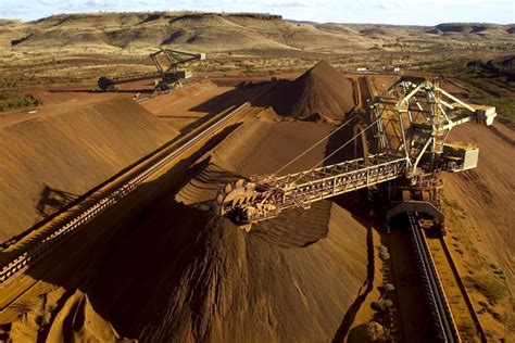 Claroscuro En Minería De Australia Escasez De Agua Y Record En