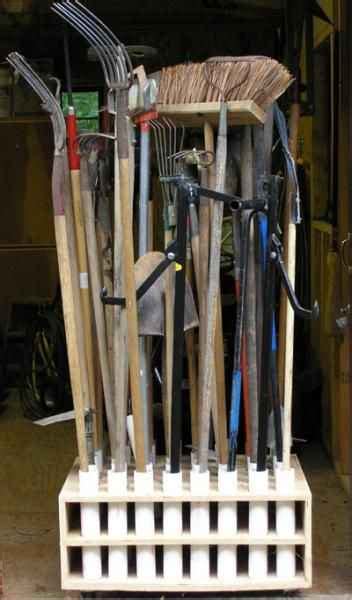 18 Creative Ways To Store Shovels Rakes And Vertical Gear