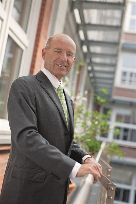 Nun soll der mann für tot erklärt werden. Übernahme Kaiser's/Tengelmann: Stellungnahme aus den ...