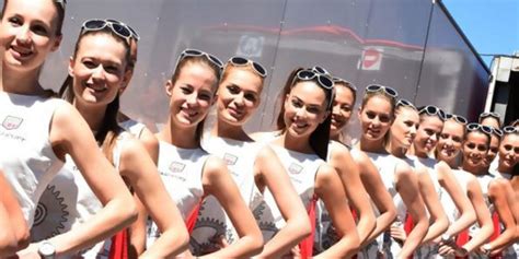 Formula 1 Χάμιλτον και Φέτελ υπέρ των Grid Girls Iefimerida Gr