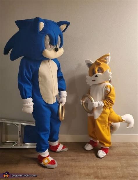 Sonic And Tails 2020 Halloween Costume Contest At Costume In