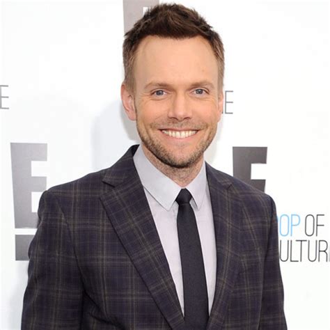 Joel Mchale To Host 2017 Peoples Choice Awards E Online Au