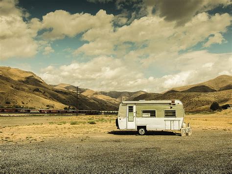 Caravan In The Desert 1080p 2k 4k 5k Hd Wallpapers Free Download