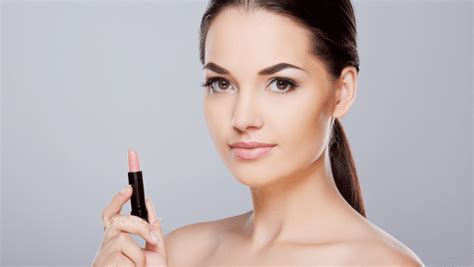 9 Best Peach Lipstick For Olive Skin In 2022