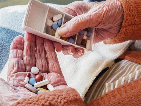 People With Dementia May Be Prescribed Interacting Drugs
