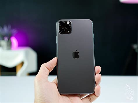 Iphone 11 pro lets you zoom from the telephoto all the way out to the new ultra wide camera, for an impressive 4x optical zoom range. รีวิว iPhone 11 Pro (Max) ครั้งแรกของ PRO ในตระกูล iPhone