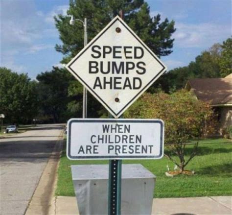 40 Hilarious Signs That Will Make You Look Twice Joyenergizer
