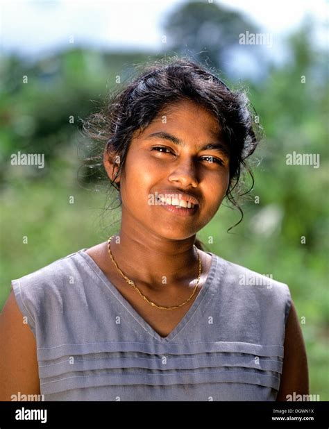 Young Sinhalese Woman Portrait Sri Lanka Stock Photo Alamy