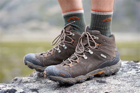 7 Reasons Why Hiking Boots Are Every Outdoor Enthusiasts Must Have