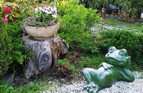 25 Ideas To Recycle Tree Stumps For Garden Art And Yard
