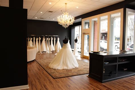Thornbury Brides beautiful bridal studio in New Bern NC www