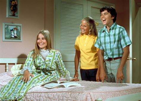 1 Brady Bunch Actors Injured Nose Led To An Iconic Episode Of The Sitcom
