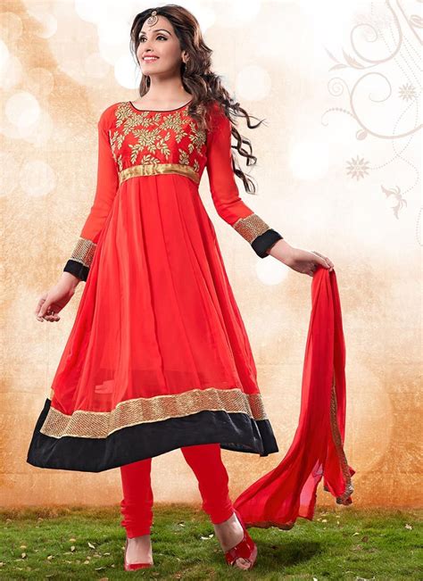 Stunning Red Anarkali Suit Latest Salwar Suit Designs Anarkali Suits