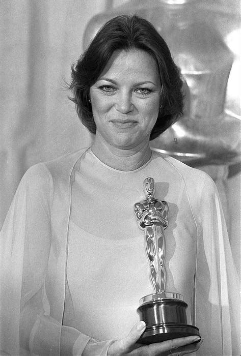 Nurse Ratched Actress Cant Stand Cuckoos Nest