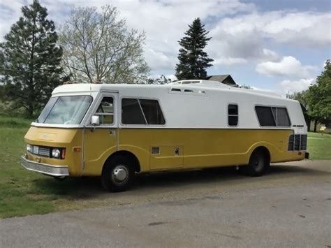 Motorhome Master 1974 Fmc 2900r Motorhome Barn Finds