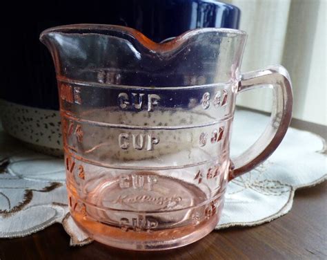 Kellogg S Pink Depression Glass Triple Spout Measuring Cup Oz Hazel