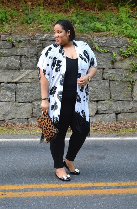 Personal Style Black And White Floral Kimono From Nordstrom Rack