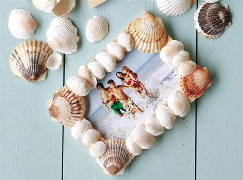 11 Pretty Seashell Crafts