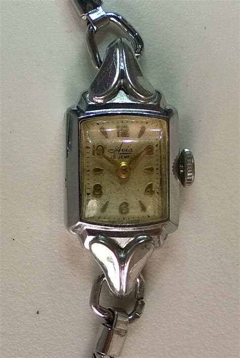 C1957 Avia 15 Jewel Ladies Birth Year Watches