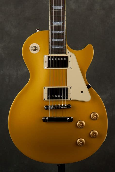 The difference is that the les paul special only has a single volume. Epiphone Les Paul Standard 50s - Metallic Gold | Rich Tone ...