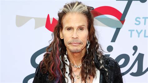 Aerosmiths Steven Tyler Enters Rehab After Relapse The Hollywood Reporter Quick Telecast