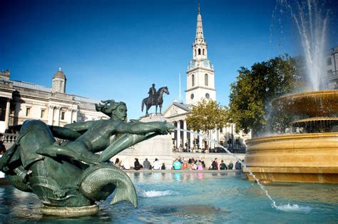 What To See In Trafalgar Square London