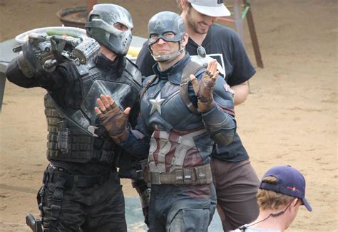 Crossbones Vs Captain America On Captain America Civil War Set