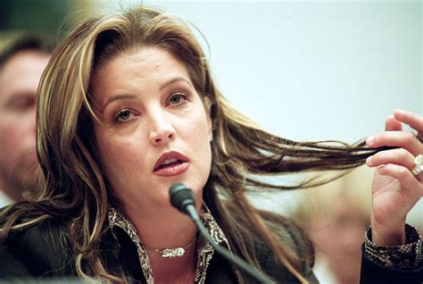 Where Will Lisa Marie Presley Be Buried 1st Look Of Singers Final