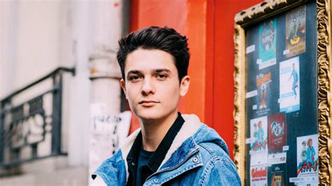 Valentin brunel, better known as kungs is a 19 year old french producer and dj, born in toulon, france. Kungs Will 'Be Right Here' with GOLDN For Their New Track ...