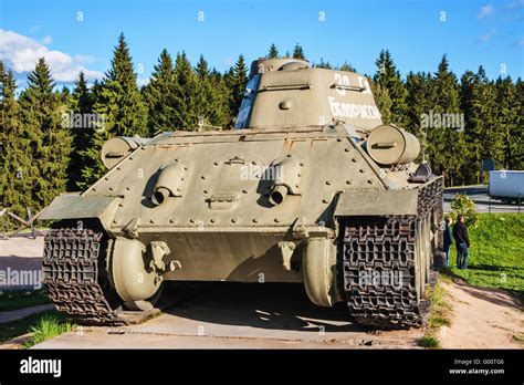 Russische Panzer T 34 76 Stockfotografie Alamy