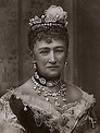 Louise de Hesse-Kassel. Enfance et ancêtres, mariage royal avec son cousin