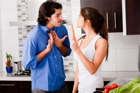 5 Cara Menghadapi Perlakuan Kasar Suami