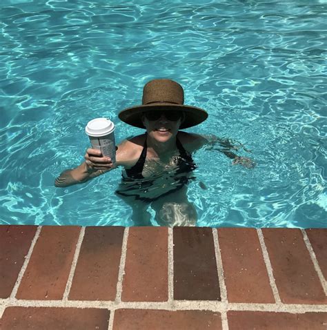 Jenna Fischer Bikini Photos Sexiest Swimsuit Pictures