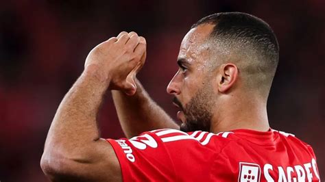 Exclusivo Glorioso 1904 Benfica dá resposta a pretendentes de Arthur