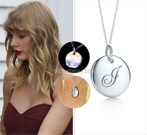 Taylor Swift Tiffanys And Co Necklace I Want To Wear His Initials On A