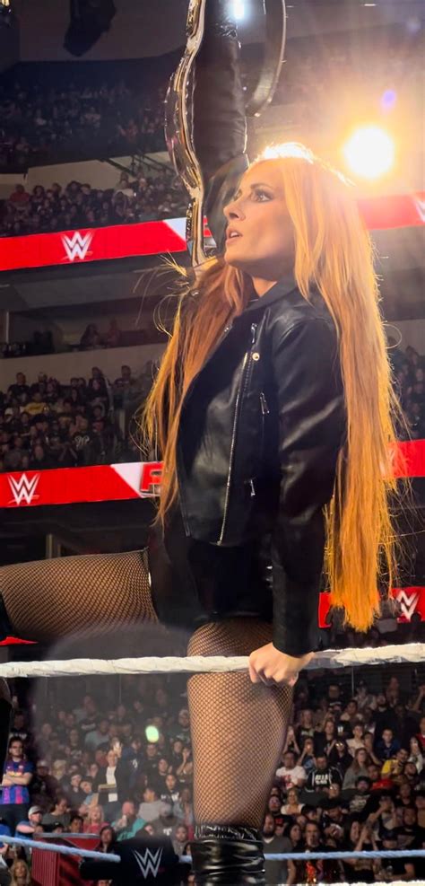 Becky Lynch Looking So Gorgeous And Sexy On Raw Vs By Dragonmatt600 On Deviantart