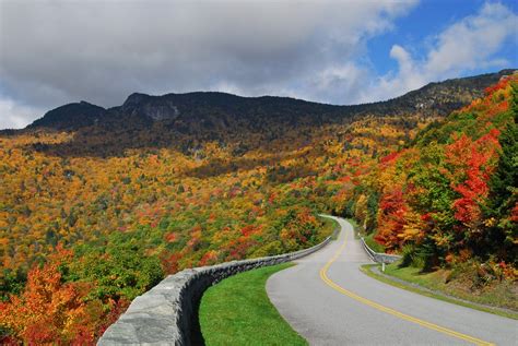 Your Perfect Blue Ridge Parkway Itinerary Road Trip Tips Best Stops