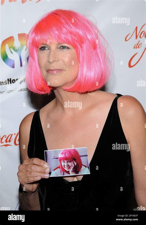 Jamie Lee Curtis 9 May 2009 Beverly Hills CA 3rd Annual Noche De