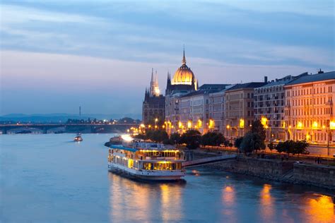 Cruises On Danube In Budapest