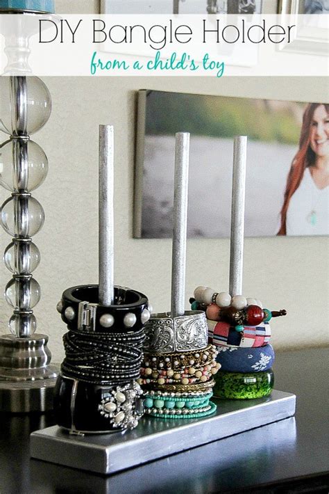 You would love to put this together for your dining table. 7 Easy DIY Bracelet Holders And Displays - Styleoholic