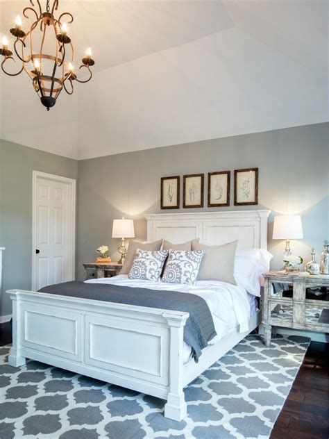 Joanna Gaines Master Bedroom Design