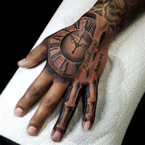 Specialising in film, tv, movie merchandise & fancy dress, providing news, advice, tips & free bies for movie fans & fancy dress goers of all ages. Top 100 de Tatouages sur la Main pour Homme | TATOUEZ