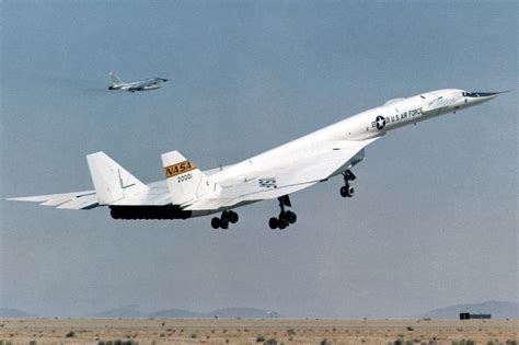 North American Xb 70 Valkyrie Bomber Usa Jet Aircrafts Army Supersonic