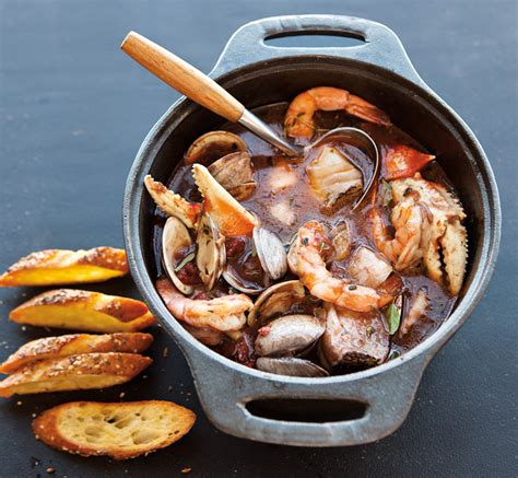 Unlike the turkey day meal, christmas dinner is much more flexible. Cioppino | Williams-Sonoma Taste