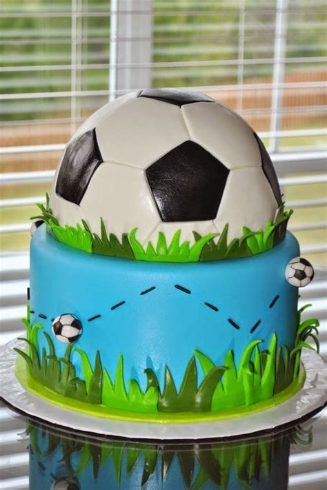 Soccer Ball Cake More Sport Cakes Soccer Ball Cake Soccer Birthday