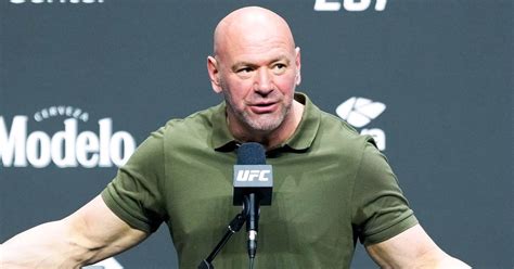 Dana White Shows Off One Year Body Transformation After Losing 36lbs In