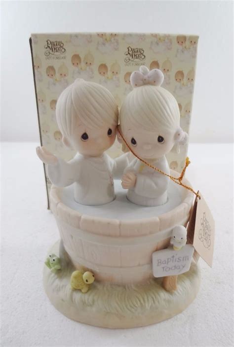 Precious Moments 1981 Music Box Baptism Let The Whole World Know E 7186 New Precious Moments