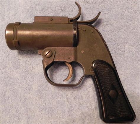Wwii Us Navy M8 Flare Gun For Sale