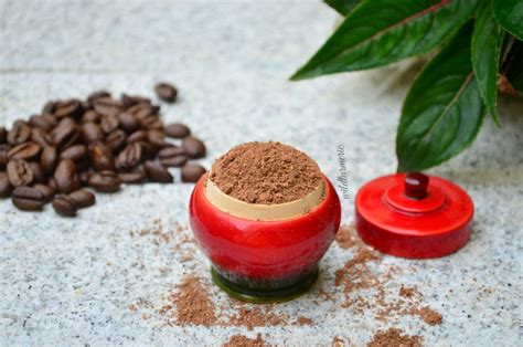 The grounds work to gently remove dead skin cells, which helps to rejuvenate and boost circulation. 6 DIY Coffee Scrub Recipes For Face & Body - Wildturmeric